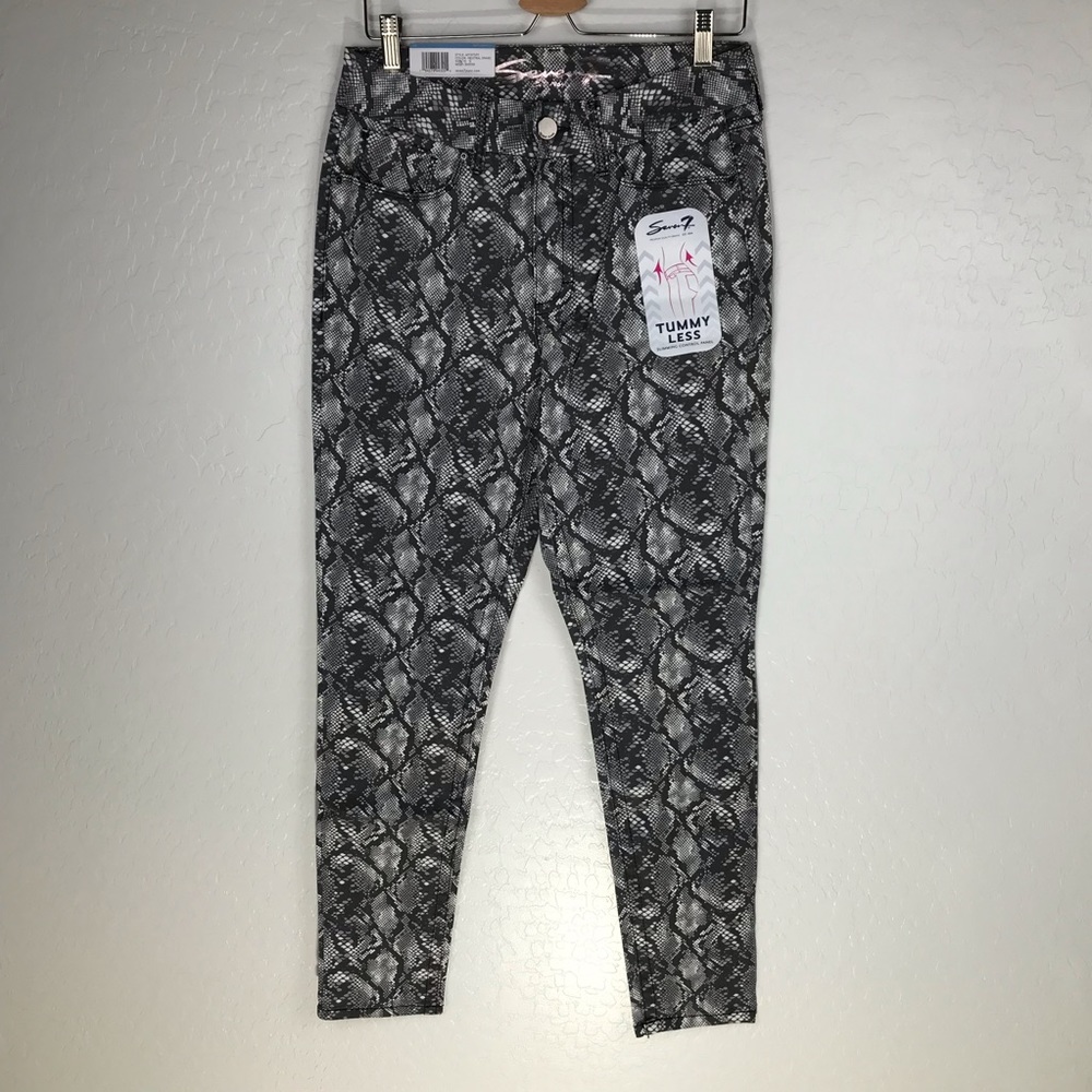 Seven 7 Tummy Less High Rise Skinny Jeans